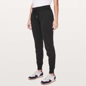 lululemon warm down jogger II 28” size 4